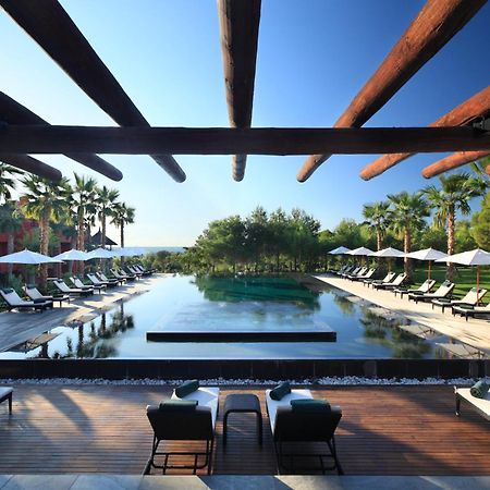 Asia Gardens Hotel & Thai Spa, A Royal Hideaway Hotel Finestrat Kültér fotó The pool at the Mandarin Oriental, Bodrum
