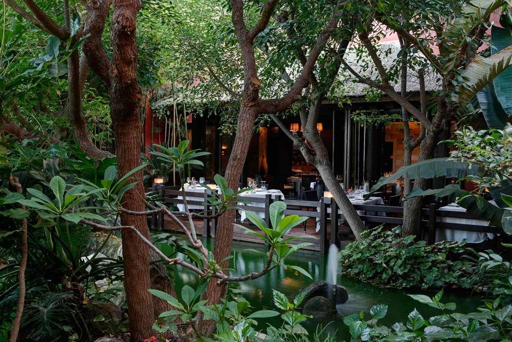 Asia Gardens Hotel & Thai Spa, A Royal Hideaway Hotel Finestrat Kültér fotó The restaurant in 2008