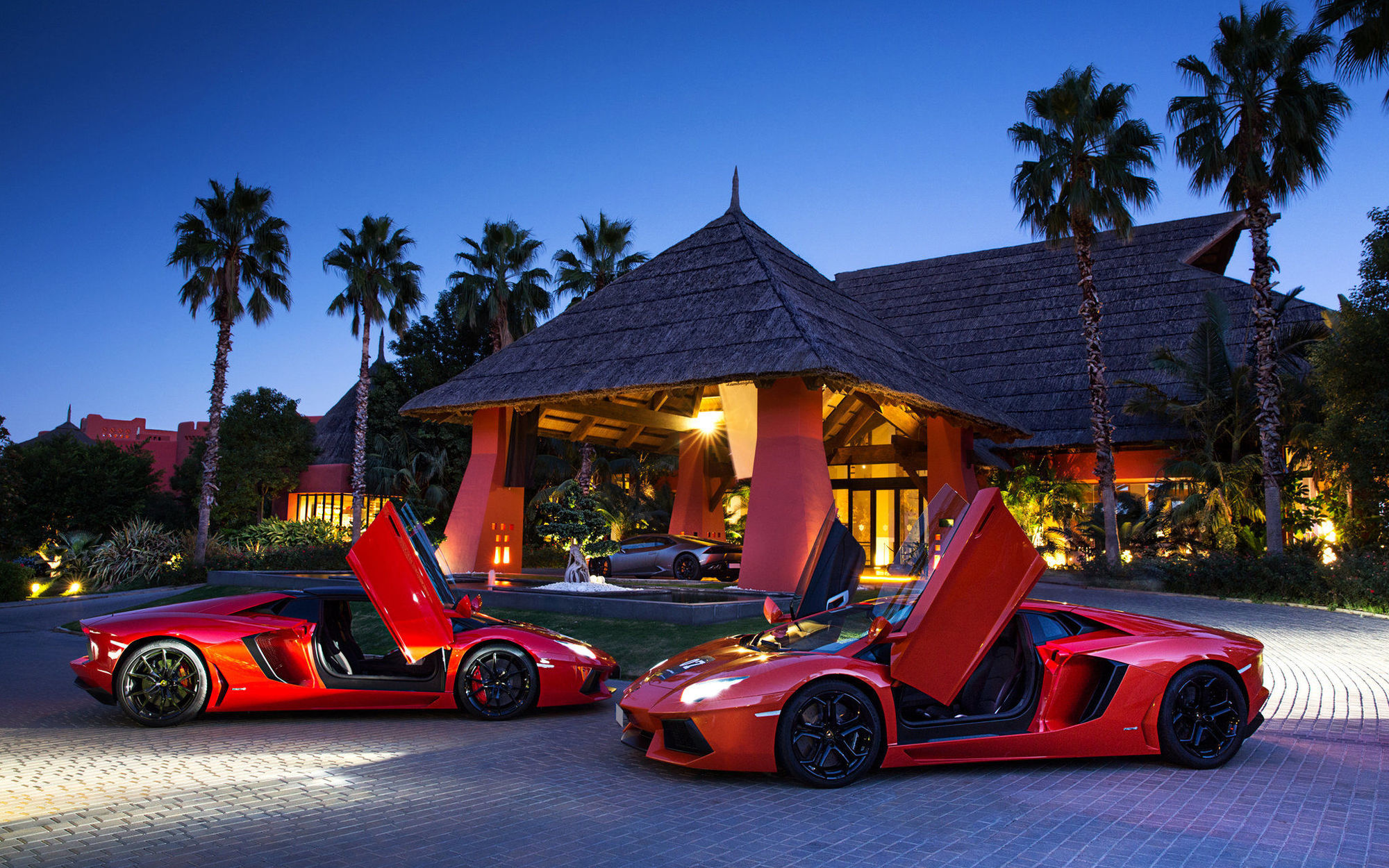 Asia Gardens Hotel & Thai Spa, A Royal Hideaway Hotel Finestrat Kültér fotó Lamborghini Aventador